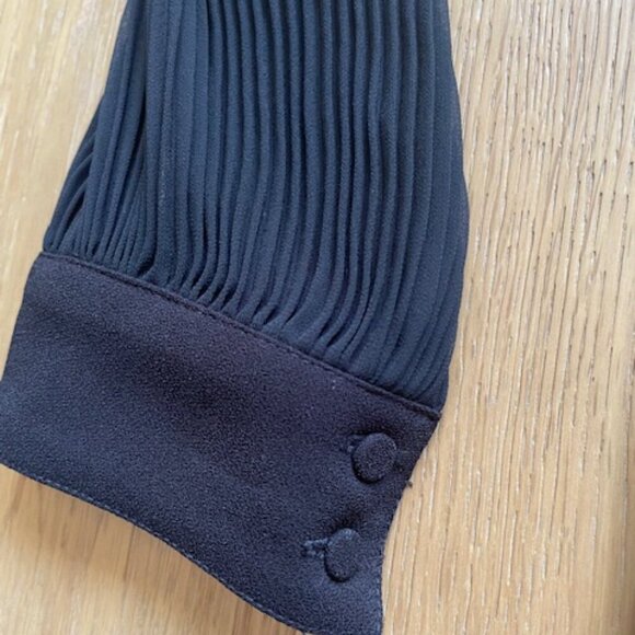 NWT JCrew Pleated Sheer Sleeved Mini Dress Size 4 - Picture 8 of 9